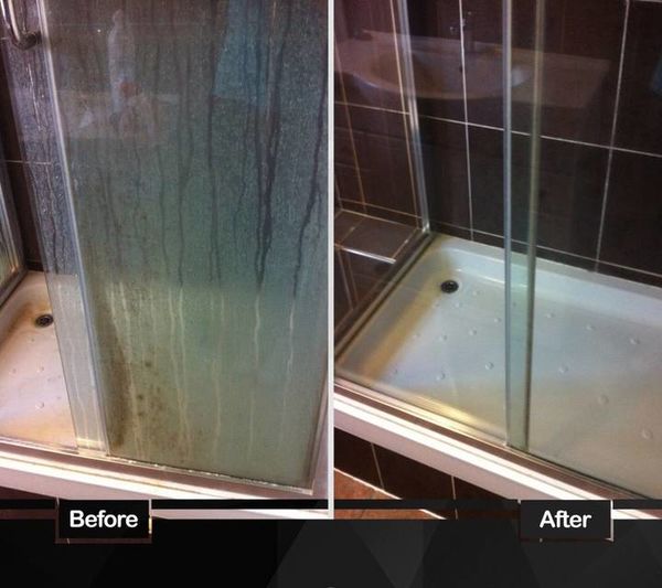 Before and After Shower Cleaning in Tampa, FL (1)